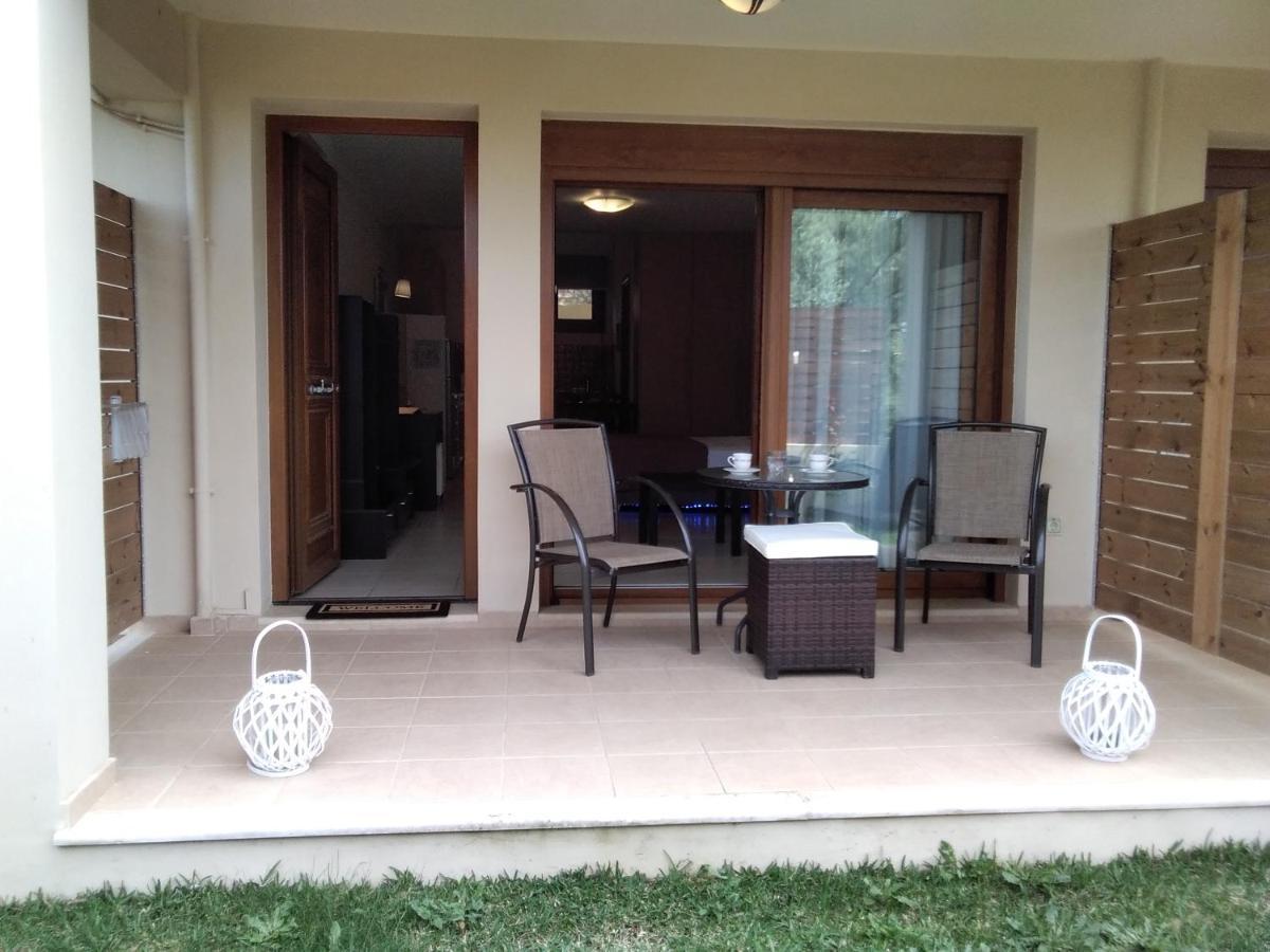 Villa Adelais Tsoukaládhes Екстериор снимка