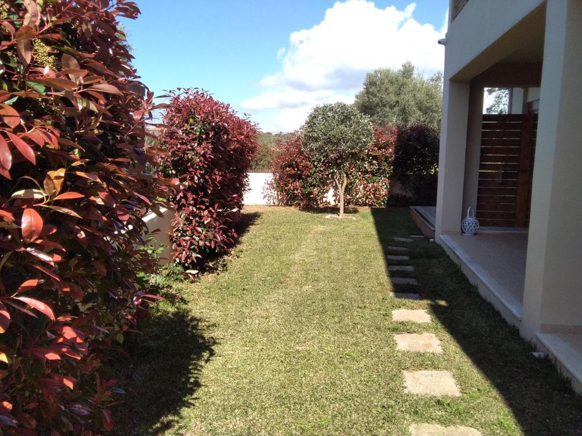 Villa Adelais Tsoukaládhes Екстериор снимка