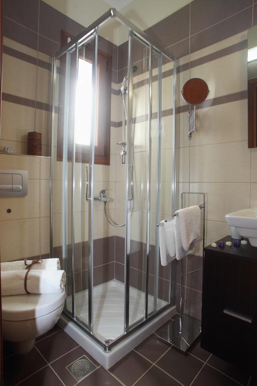 Villa Adelais Tsoukaládhes Екстериор снимка